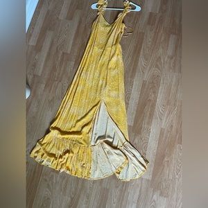 Yellow long flare dress. Perfect maxi summer dress!